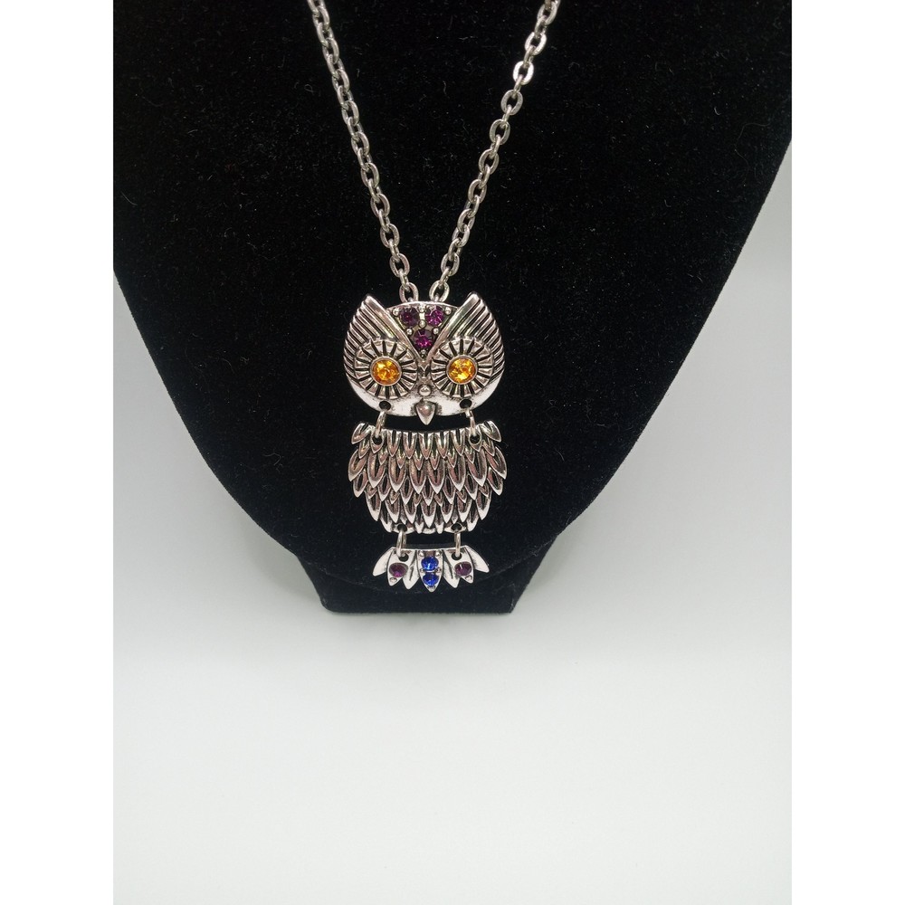 Articulated Silver Tone Rhinestone Owl Pendant Necklace